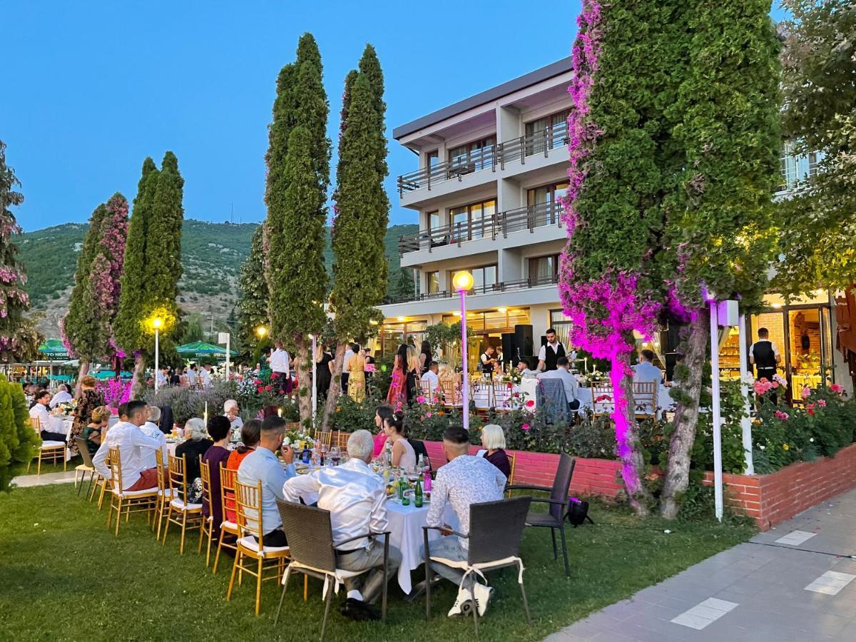 Hotel Millennium Pogradec Exterior photo