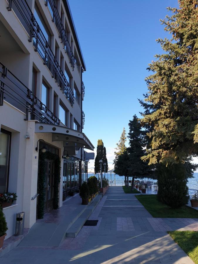 Hotel Millennium Pogradec Exterior photo